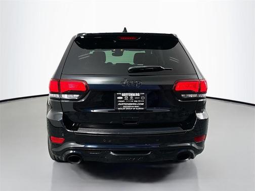 2020 Jeep Grand Cherokee SRT