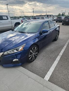 2020 Nissan Altima 2.5 SR