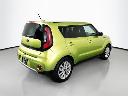 2017 Kia Soul +