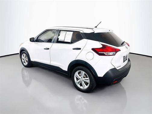 2020 Nissan Kicks S