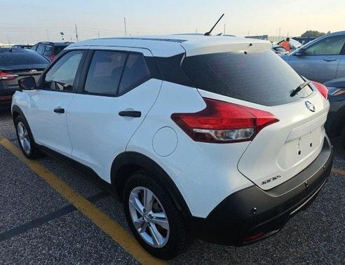 2020 Nissan Kicks S