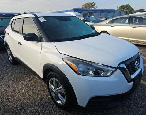 2020 Nissan Kicks S