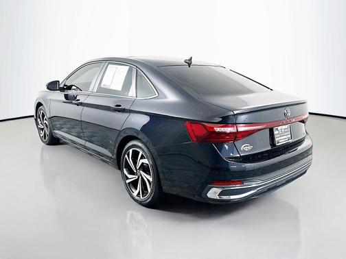 Deep Black Pearl Effect 2025 Volkswagen Jetta 1.5T SEL