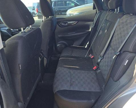 2020 Nissan Rogue Sport SV