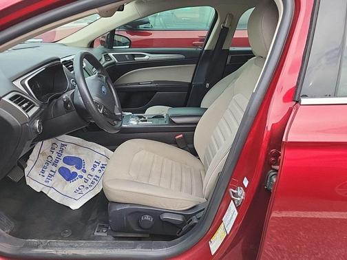 2019 Ford Fusion S