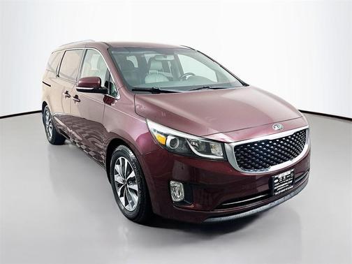 2015 Kia Sedona SX