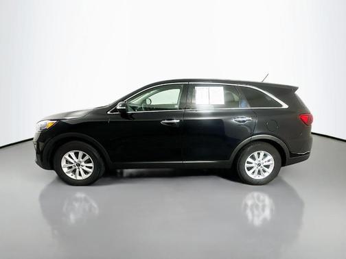 Ebony Black 2020 Kia Sorento LX