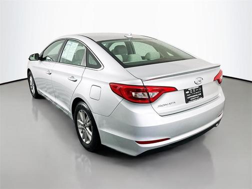 2016 Hyundai SONATA Base