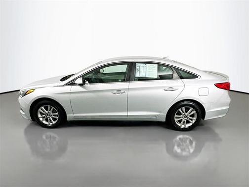 2016 Hyundai SONATA Base