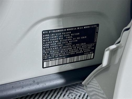 2026 Volkswagen Tiguan 2.0T SEL R-Line