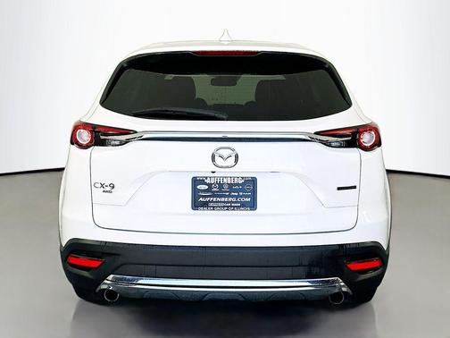 Snowflake White Pearl 2023 Mazda CX-9 Touring