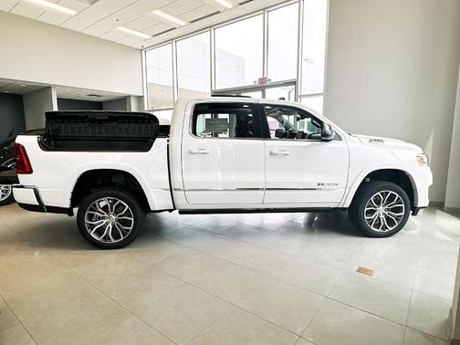 Ivory White 2026 RAM 1500 Tungsten