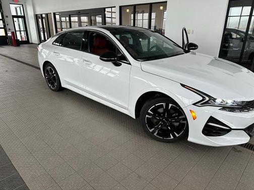 2023 Kia K5 GT-Line