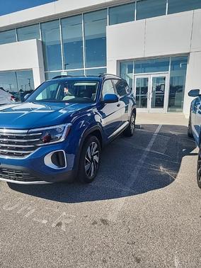 2025 Volkswagen Atlas 2.0T SE