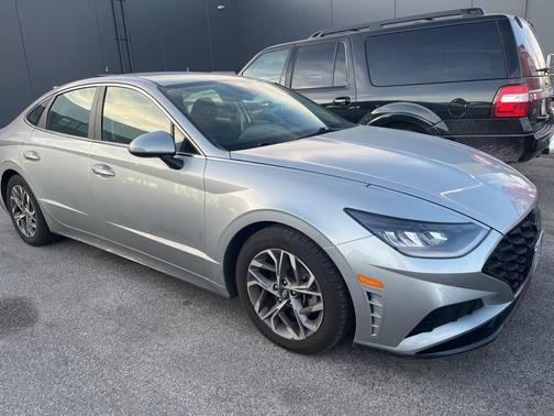2021 Hyundai SONATA SEL