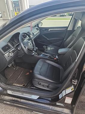 2018 Volkswagen Passat 2.0T R-Line