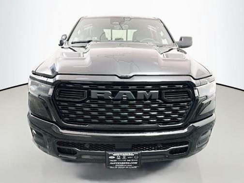Diamond Black 2026 RAM 1500 Express