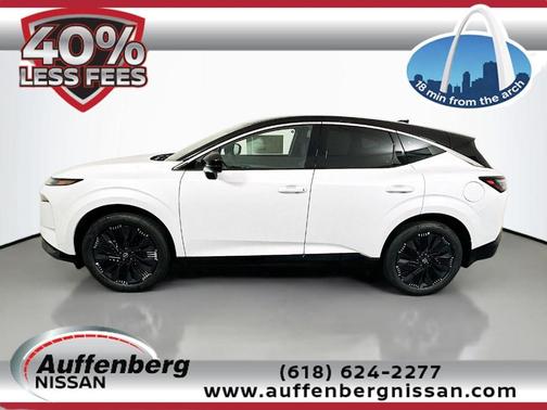 White / Black 2026 Nissan Murano Platinum