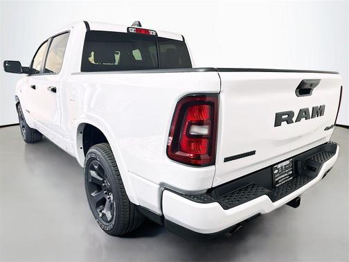 Bright White Clearcoat 2026 RAM 1500 Big Horn/Lone Star