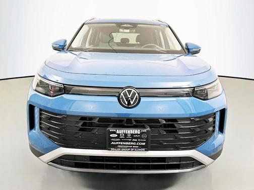 Monterey Blue Pearl 2026 Volkswagen Tiguan 2.0T SE