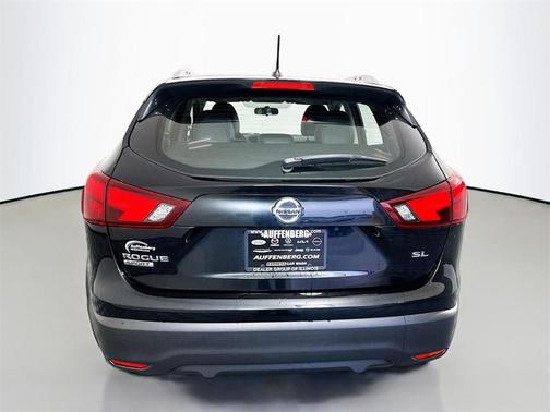 2017 Nissan Rogue Sport SL