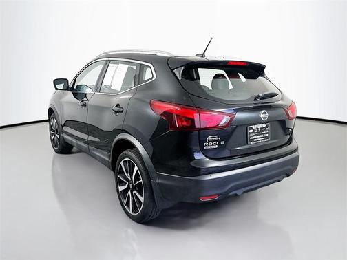 2017 Nissan Rogue Sport SL
