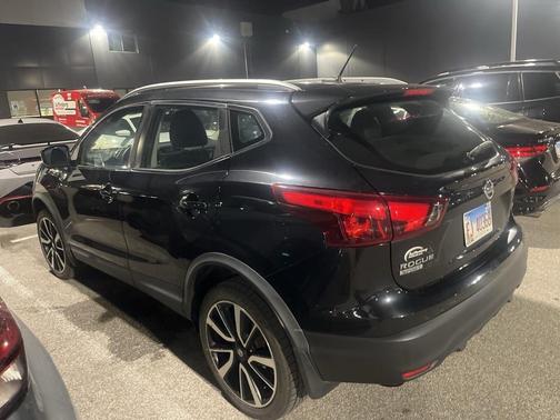 2017 Nissan Rogue Sport SL