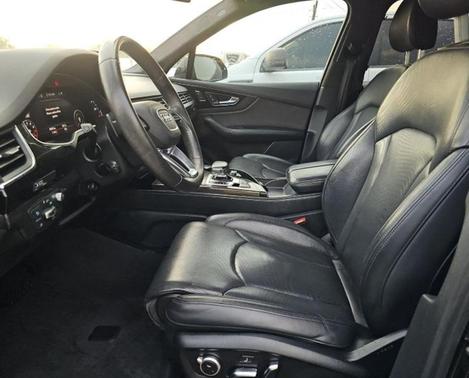 2019 Audi Q7 55 Prestige