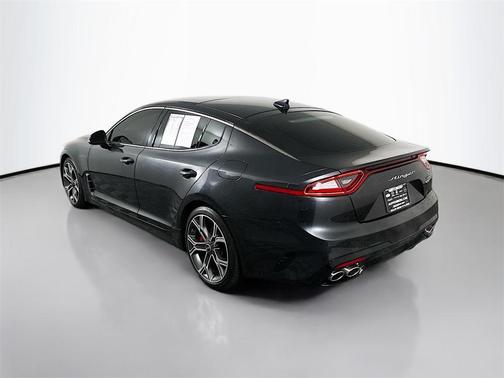 2021 Kia Stinger GT1