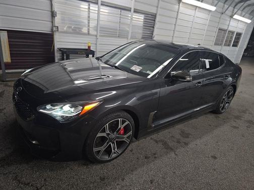 2021 Kia Stinger GT1