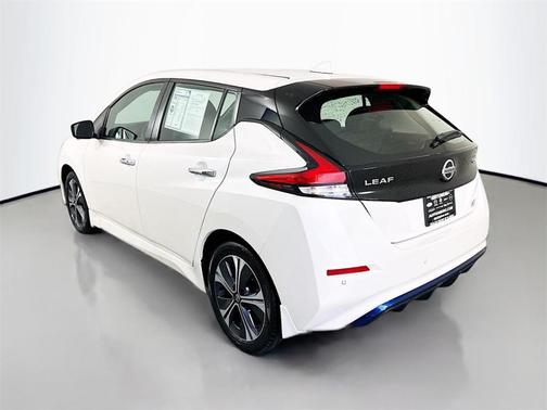 2020 Nissan Leaf SV PLUS