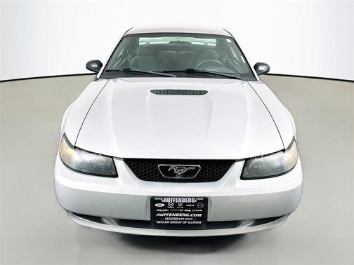 2001 Ford Mustang Base