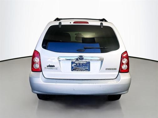 2005 Mazda Tribute s