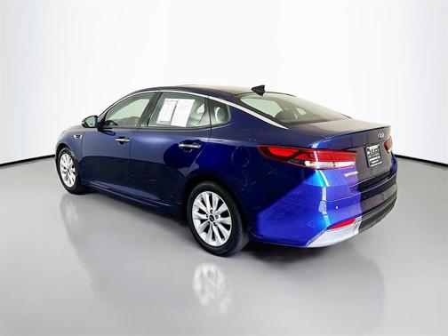 2018 Kia Optima S