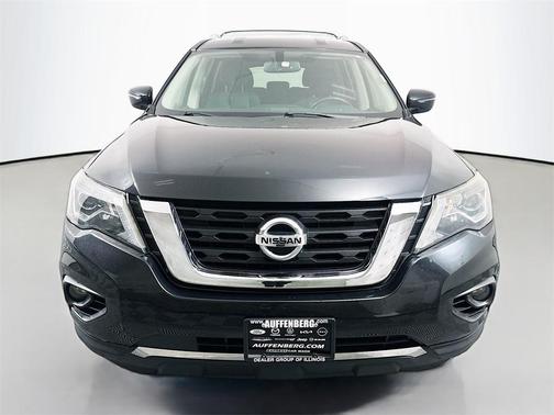2019 Nissan Pathfinder SV