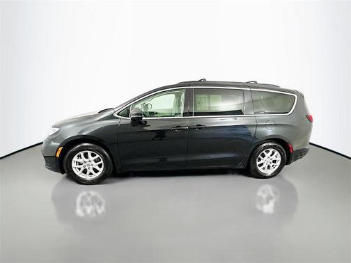 2022 Chrysler Pacifica Touring-L