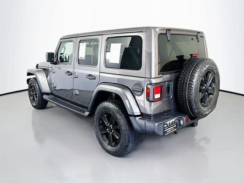 2021 Jeep Wrangler Unlimited Sahara Altitude