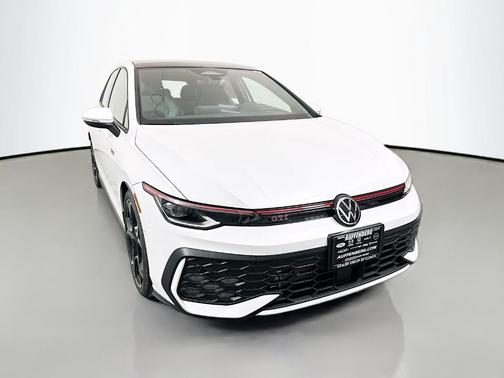 Opal White Pearl 2026 Volkswagen Golf GTI 2.0T Autobahn