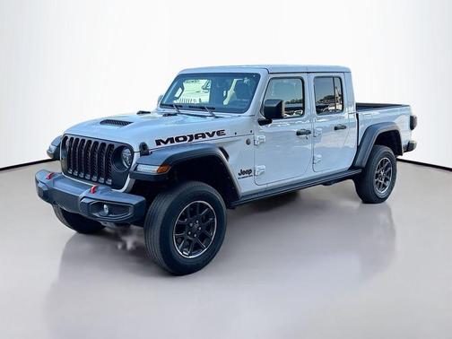 Bright White Clearcoat 2021 Jeep Gladiator Mojave