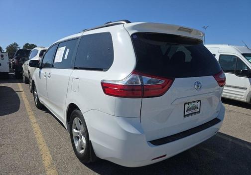 2017 Toyota Sienna L
