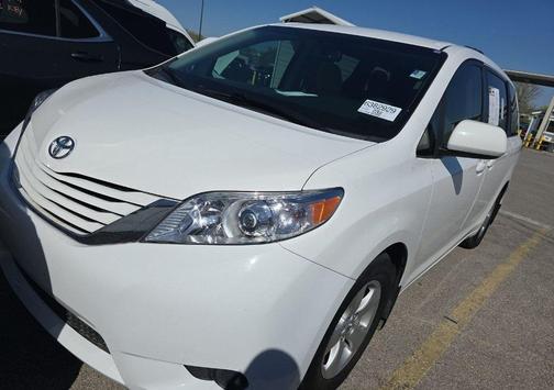 2017 Toyota Sienna L