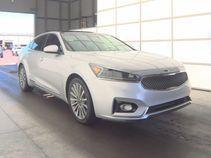 Silky Silver 2017 Kia Cadenza Premium