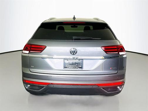 2022 Volkswagen Atlas Cross Sport 2.0T SE w/Technology