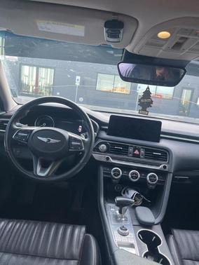 2022 Genesis G70 2.0T