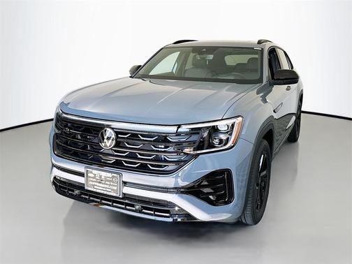 2026 Volkswagen Atlas Cross Sport 2.0T SEL R-Line Black
