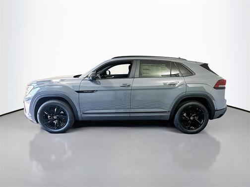2026 Volkswagen Atlas Cross Sport 2.0T SEL R-Line Black