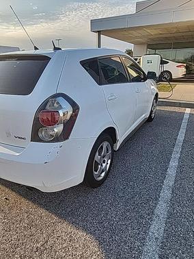 2010 Pontiac Vibe Base