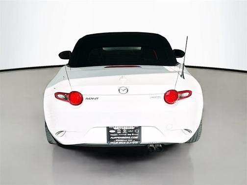 2016 Mazda MX-5 Miata Grand Touring