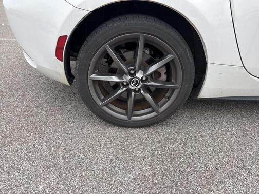 2016 Mazda MX-5 Miata Grand Touring