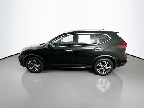 Magnetic Black 2019 Nissan Rogue SV
